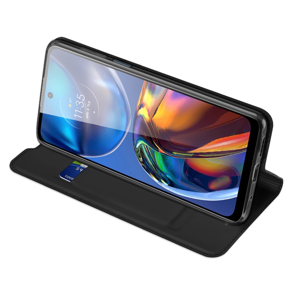 Étui portefeuille Skin Pro Series Motorola Moto E32, Noir
