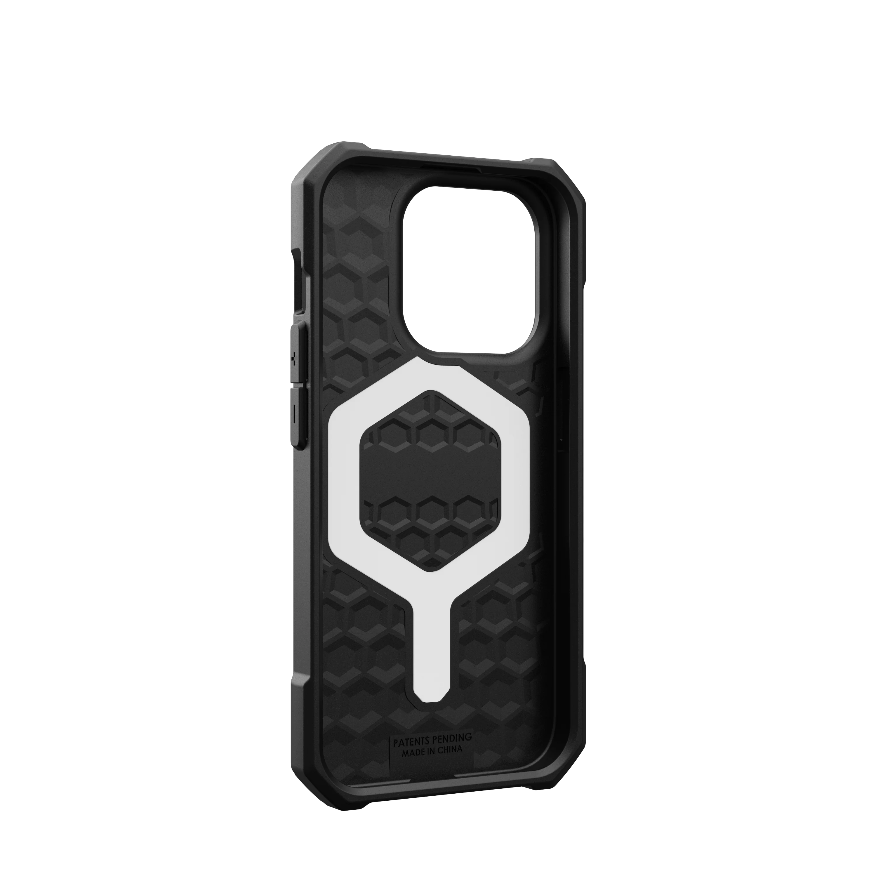 Coque Essential Armor avec MagSafe iPhone 15 Pro Black