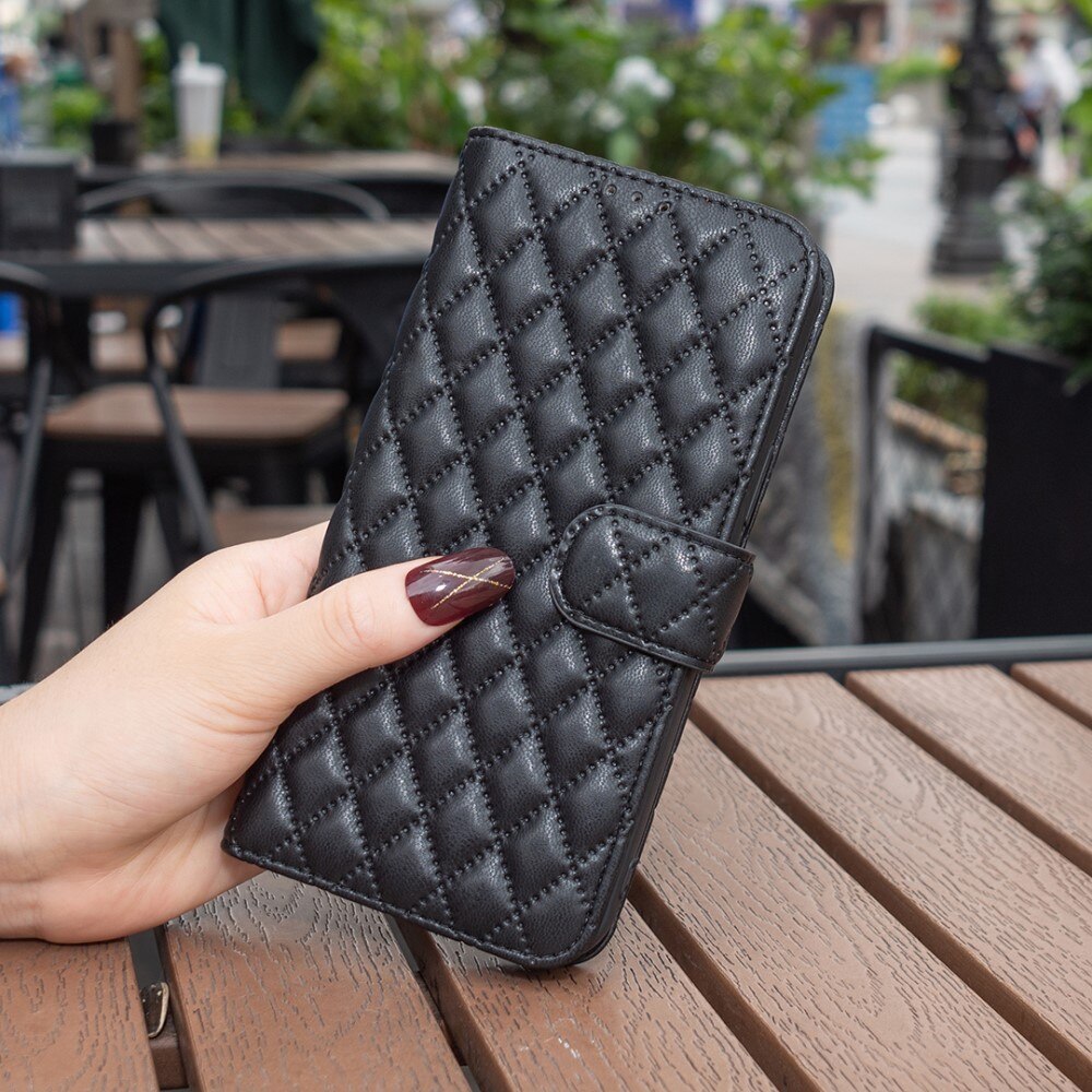 Coque portefeuille matelassé iPhone 15, noir